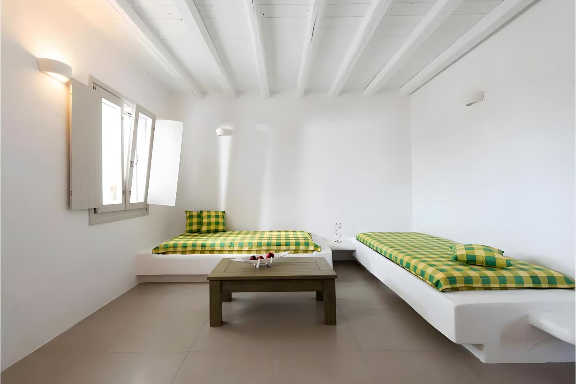 Maisonette No 3 90 Squares Meters Kímolos Extérieur photo